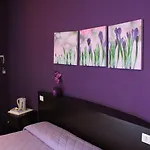Fanzago Oda ve Kahvaltı 3*